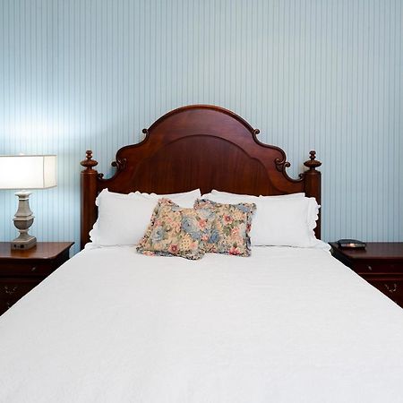 Hotel Captain Henderson House Arkadelphia Pokoj fotografie