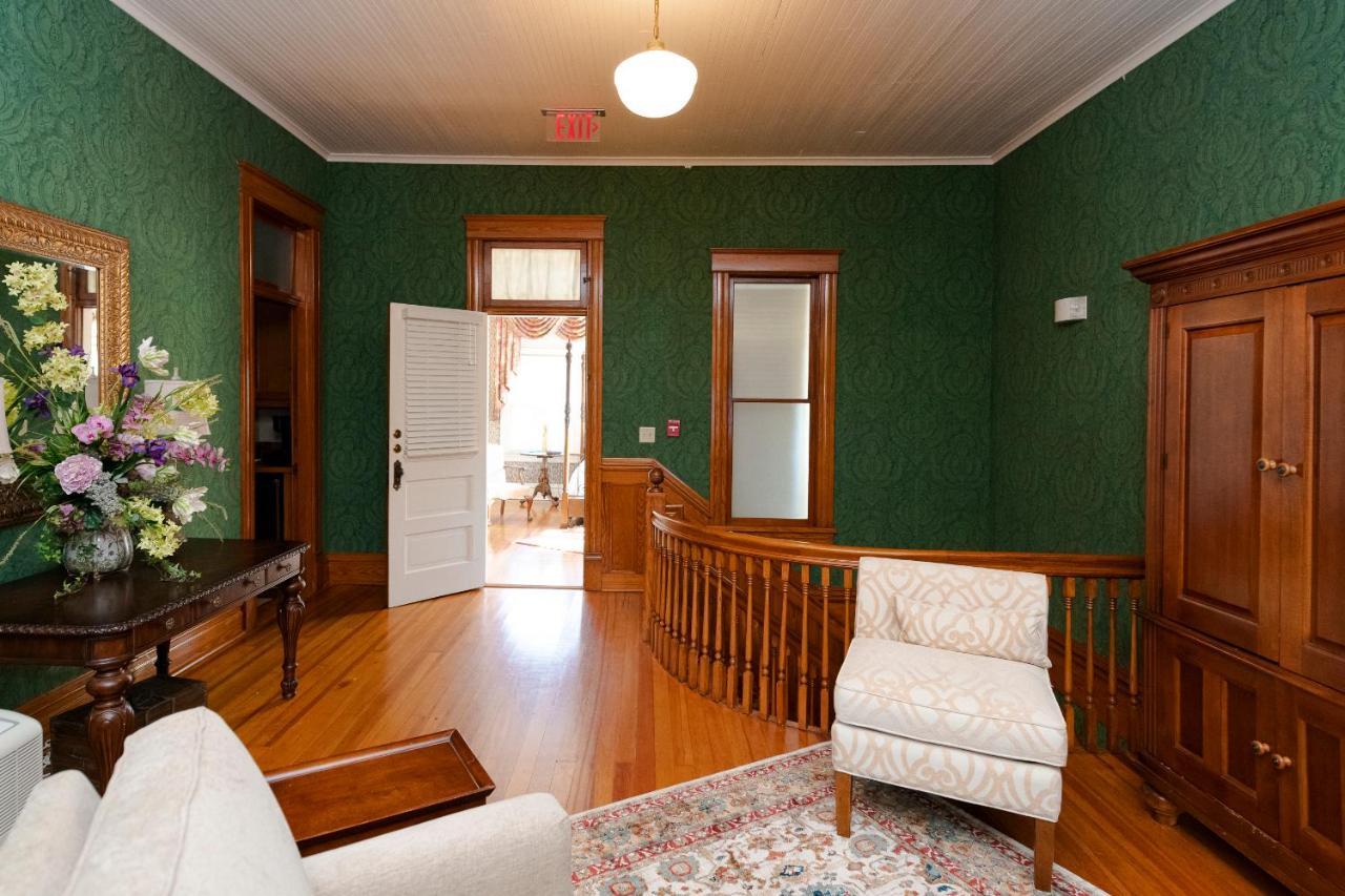Hotel Captain Henderson House Arkadelphia Exteriér fotografie