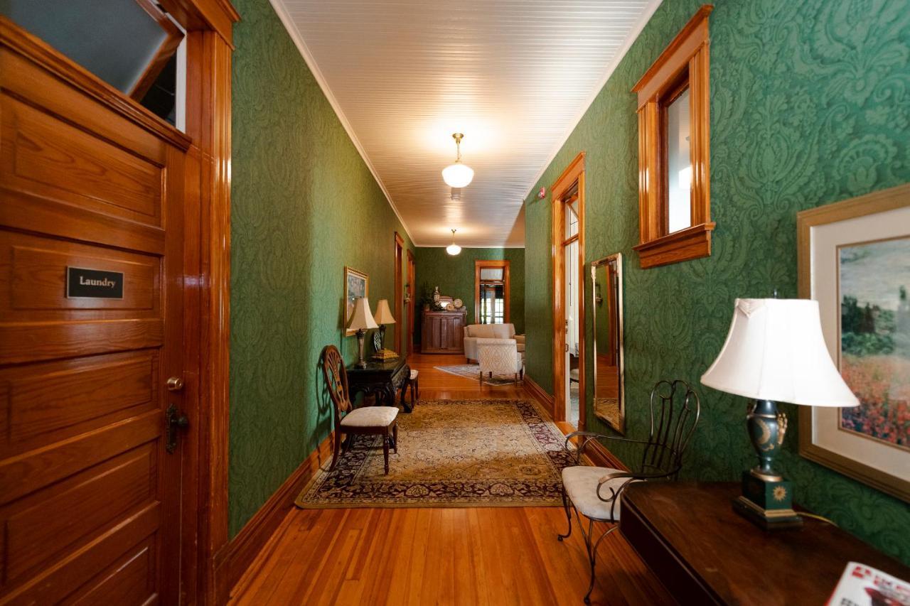 Hotel Captain Henderson House Arkadelphia Exteriér fotografie