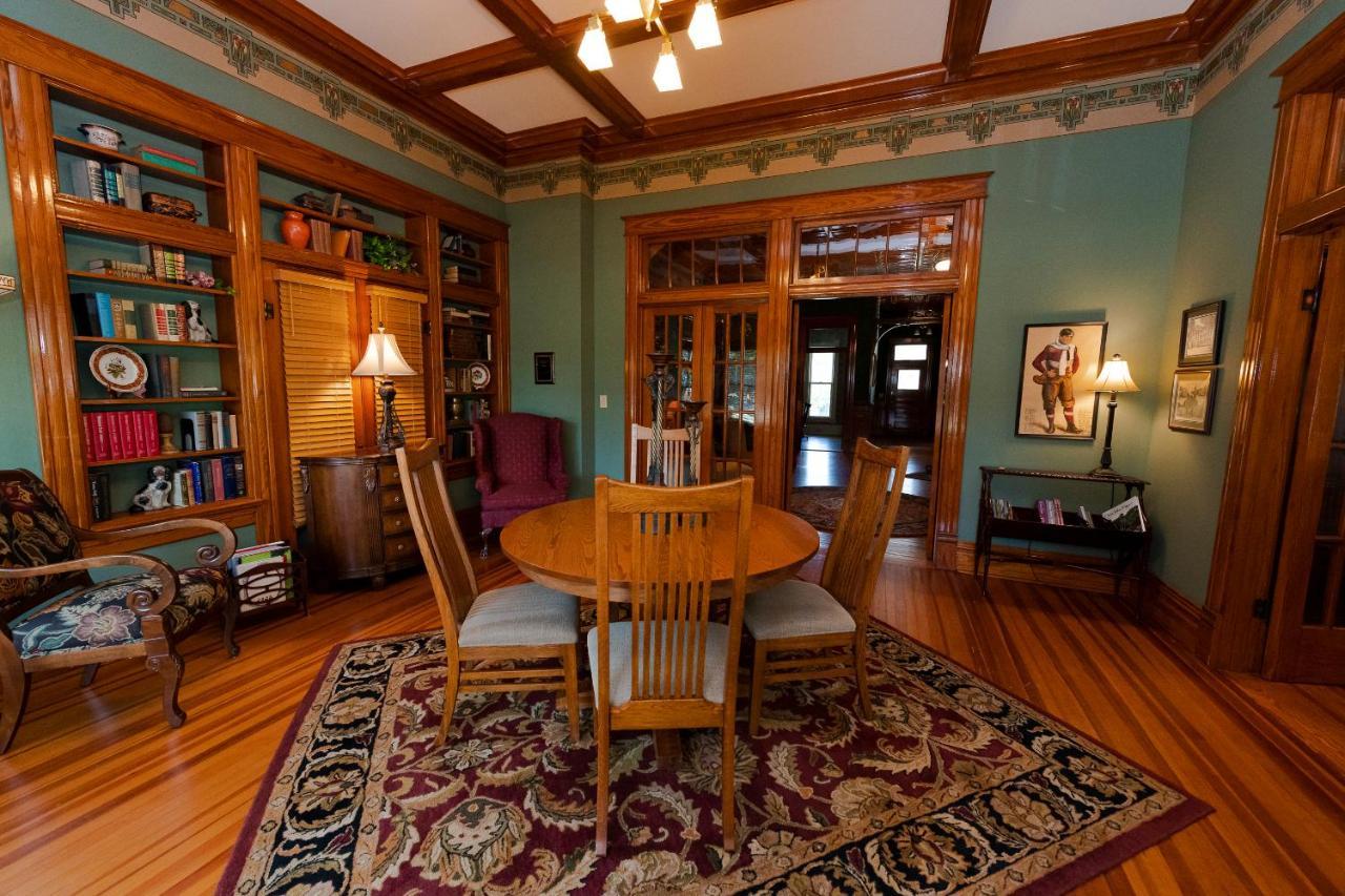 Hotel Captain Henderson House Arkadelphia Exteriér fotografie