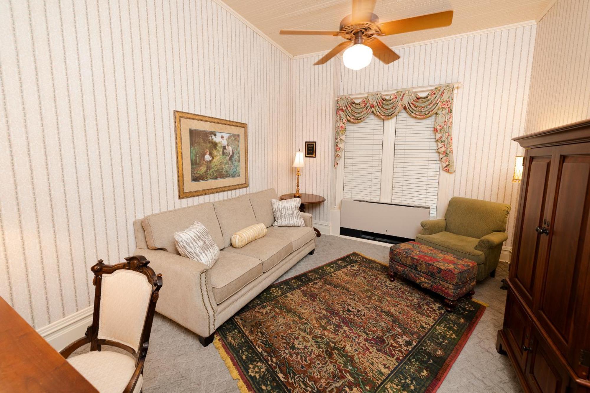 Hotel Captain Henderson House Arkadelphia Pokoj fotografie